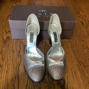 Brand New Vintage Rafe New York Glitter Pumps size 37 $335 retail